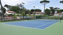 Tennis court in Tirrenia