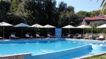 the hotel swimming pool in Tirrenia